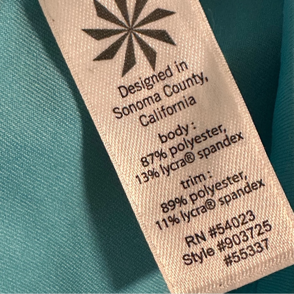 Athleta Lotus Flower Rash Guard Top - Picture 7 of 7